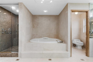 Photo for 16609 Golfview Drive, Weston, FL 33326 - Listing #FX-10329973 16609 Golfview Drive, Weston, FL 33326