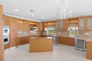 Photo for 16609 Golfview Drive, Weston, FL 33326 - Listing #FX-10329973 16609 Golfview Drive, Weston, FL 33326