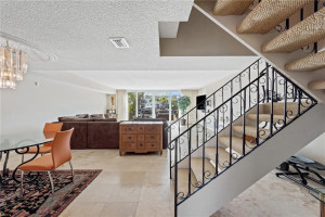 820 NE 25th Avenue, 67, Hallandale Beach, FL 33009