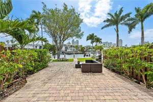 820 NE 25th Avenue, 67, Hallandale Beach, FL 33009