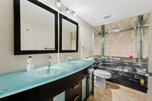 820 NE 25th Avenue, 67, Hallandale Beach, FL 33009