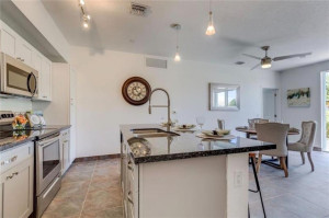 1558-1572 NE 34th Court 1558-1572, Oakland Park, FL 33334