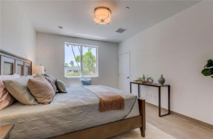 1558-1572 NE 34th Court 1558-1572, Oakland Park, FL 33334