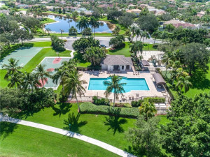 Photo for 576 Willow Bend Road, Weston, FL 33327 - Listing #FX-10329131 576 Willow Bend Road, Weston, FL 33327