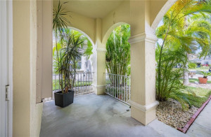 Photo for 576 Willow Bend Road, Weston, FL 33327 - Listing #FX-10329131 576 Willow Bend Road, Weston, FL 33327