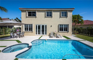 Photo for 576 Willow Bend Road, Weston, FL 33327 - Listing #FX-10329131 576 Willow Bend Road, Weston, FL 33327