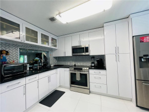 Photo for 10942 W Sample Road, E1, Coral Springs, FL 33065 - Listing #FX-10330809 10942 W Sample Road, E1, Coral Springs, FL 33065