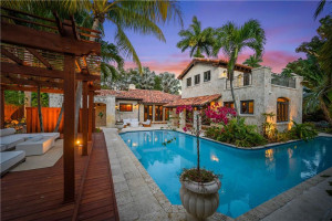 Photo for 11520 Griffing Boulevard, Biscayne Park, FL 33161 - Listing #FX-10329836 11520 Griffing Boulevard, Biscayne Park, FL 33161