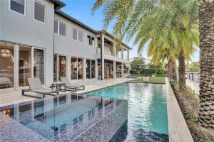 2401 Castilla Isle, Fort Lauderdale, FL 33301