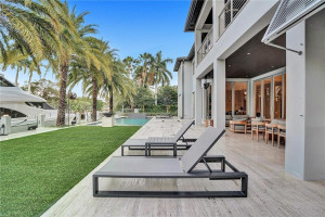 2401 Castilla Isle, Fort Lauderdale, FL 33301