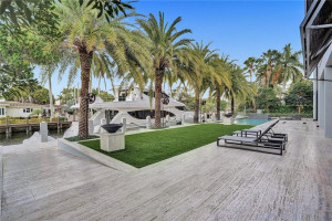 2401 Castilla Isle, Fort Lauderdale, FL 33301