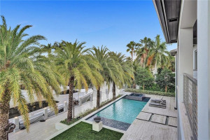 2401 Castilla Isle, Fort Lauderdale, FL 33301