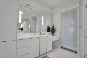 2401 Castilla Isle, Fort Lauderdale, FL 33301