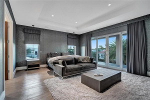 2401 Castilla Isle, Fort Lauderdale, FL 33301