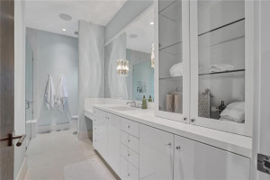 2401 Castilla Isle, Fort Lauderdale, FL 33301