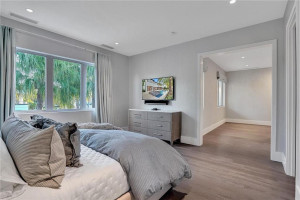 2401 Castilla Isle, Fort Lauderdale, FL 33301