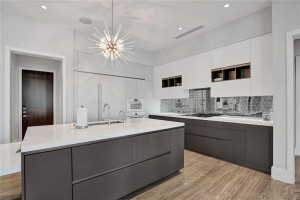 2401 Castilla Isle, Fort Lauderdale, FL 33301