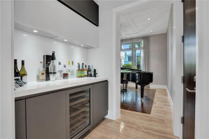 2401 Castilla Isle, Fort Lauderdale, FL 33301