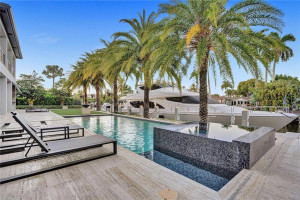 2401 Castilla Isle, Fort Lauderdale, FL 33301