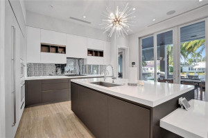 2401 Castilla Isle, Fort Lauderdale, FL 33301