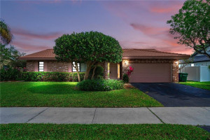 Photo for 7541 NW 21st Street, Margate, FL 33063 - listing #FX-10323244 7541 NW 21st Street, Margate, FL 33063