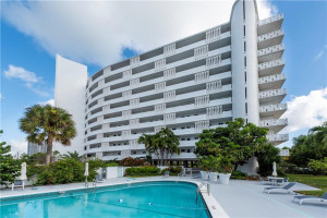 2840 N Ocean Boulevard, 207, Fort Lauderdale, FL 33308