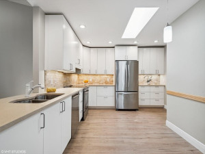 Photo for 10859 Cypress Glen Drive, 10859, Coral Springs, FL 33071 - Listing #FX-10331662 Designer kitchen with top of the line appliances!