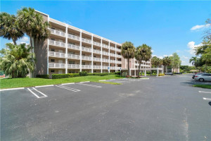 Photo for 1200 NW 87th Avenue, 515, Coral Springs, FL 33071 - Listing #FX-10331534 1200 NW 87th Avenue, 515, Coral Springs, FL 33071
