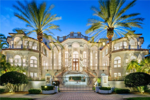 709 Idlewyld Drive, Fort Lauderdale, FL 33301