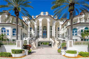 709 Idlewyld Drive, Fort Lauderdale, FL 33301