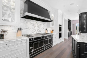 709 Idlewyld Drive, Fort Lauderdale, FL 33301