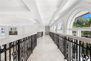 709 Idlewyld Drive, Fort Lauderdale, FL 33301