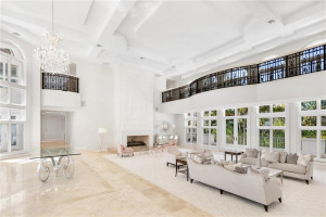 709 Idlewyld Drive, Fort Lauderdale, FL 33301