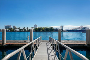 709 Idlewyld Drive, Fort Lauderdale, FL 33301