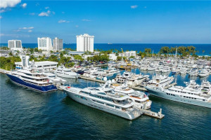 709 Idlewyld Drive, Fort Lauderdale, FL 33301