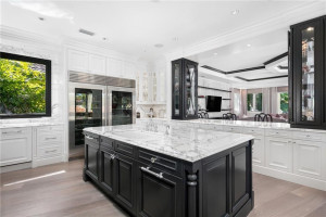 709 Idlewyld Drive, Fort Lauderdale, FL 33301