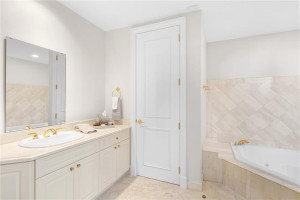 709 Idlewyld Drive, Fort Lauderdale, FL 33301