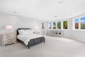 709 Idlewyld Drive, Fort Lauderdale, FL 33301