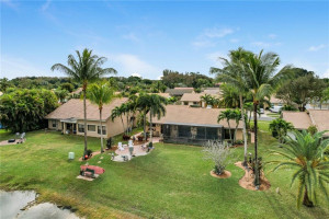 Photo for 9105 Red Oak Lane, Boca Raton, FL 33428 - Listing #FX-10330680 9105 Red Oak Lane, Boca Raton, FL 33428