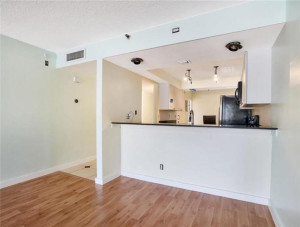 Photo for 21 Royal Palm Way, 202, Boca Raton, FL 33432 - Listing #FX-10326817 21 Royal Palm Way, 202, Boca Raton, FL 33432