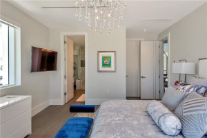 2890 NE 28 Street, Fort Lauderdale, FL 33306