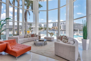 2890 NE 28 Street, Fort Lauderdale, FL 33306