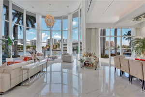 2890 NE 28 Street, Fort Lauderdale, FL 33306