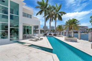 2890 NE 28 Street, Fort Lauderdale, FL 33306