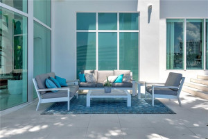 2890 NE 28 Street, Fort Lauderdale, FL 33306