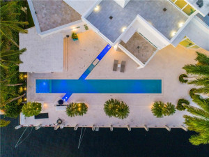 2890 NE 28 Street, Fort Lauderdale, FL 33306