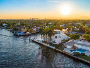 2890 NE 28 Street, Fort Lauderdale, FL 33306