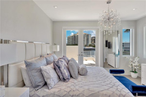 2890 NE 28 Street, Fort Lauderdale, FL 33306