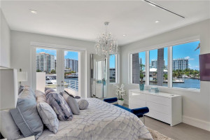 2890 NE 28 Street, Fort Lauderdale, FL 33306