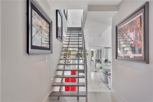 2890 NE 28 Street, Fort Lauderdale, FL 33306